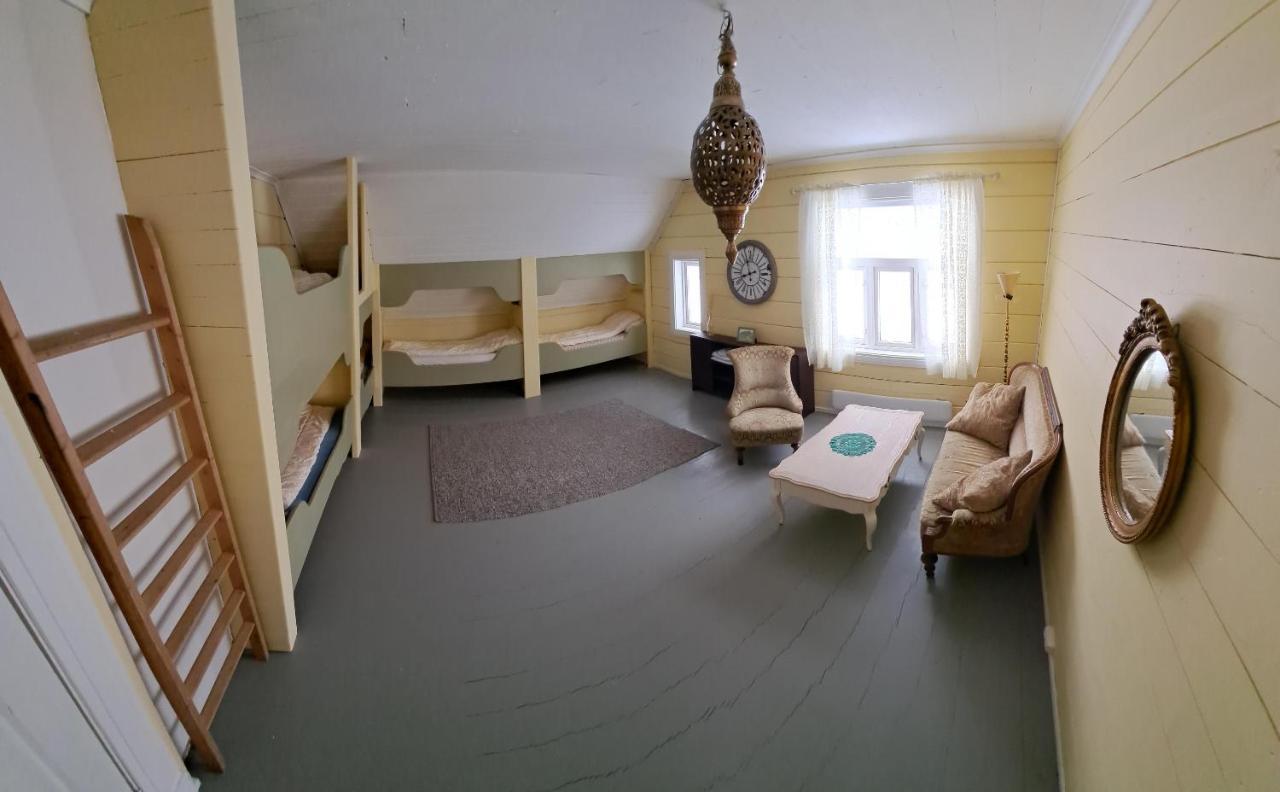 Heggjabygda Gjestegard, Nordfjordeid Exterior foto
